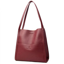 Carregar imagem no visualizador da galeria, Bolsa de Couro Elegance