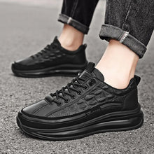 Carregar imagem no visualizador da galeria, Tenis de Couro Masculino Flex Confort